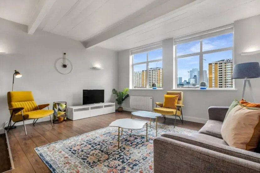 3 bed apartment near Old Street and City of London — комфортный отель в Лондоне