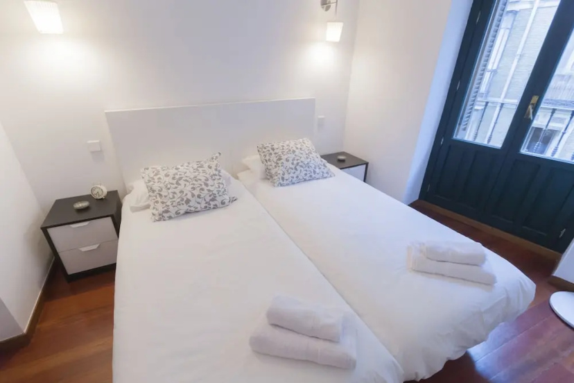 Цены на Alterhome Apartamento Plaza España IV в Мадриде