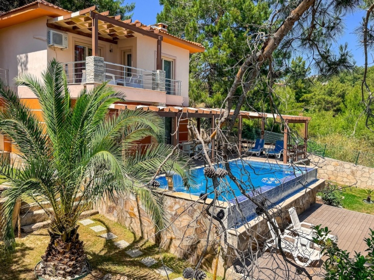 Villa Siesta — отель с удобствами в Kusadasi
