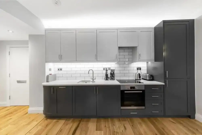 Modern London Nell Gwynn House Apartment — комфортный отель в Лондоне