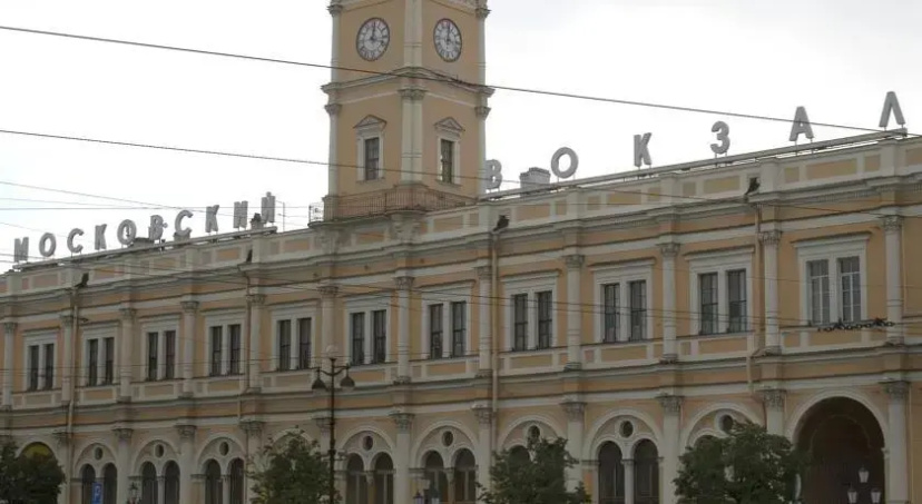 Суткиаренда на Невском — отель в Санкт-Петербурге, Россия