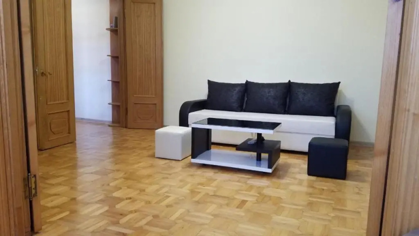 marini — забронировать отель в Тбилиси