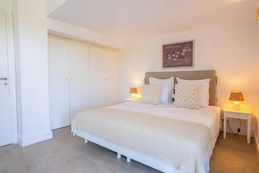 Цены на Charming A/C House 2br/4p - Saint-tropez в Сент-Тропезе