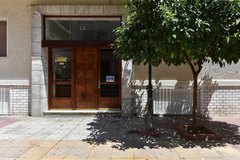 Victoria Square Apartment 2 Bedrooms 1.5 Bathroom Apts — отель в Афины, Греция