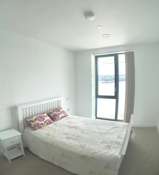 Stunning 2-bed Apartment in London — комфортный отель в Лондоне