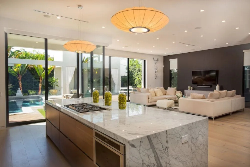 Sycamore Villa — отель с удобствами в Лос-Анджелесе