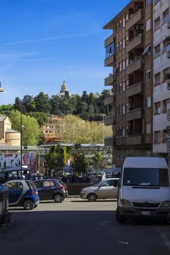Цены на Sunrise in Rome Holiday Suite в Риме