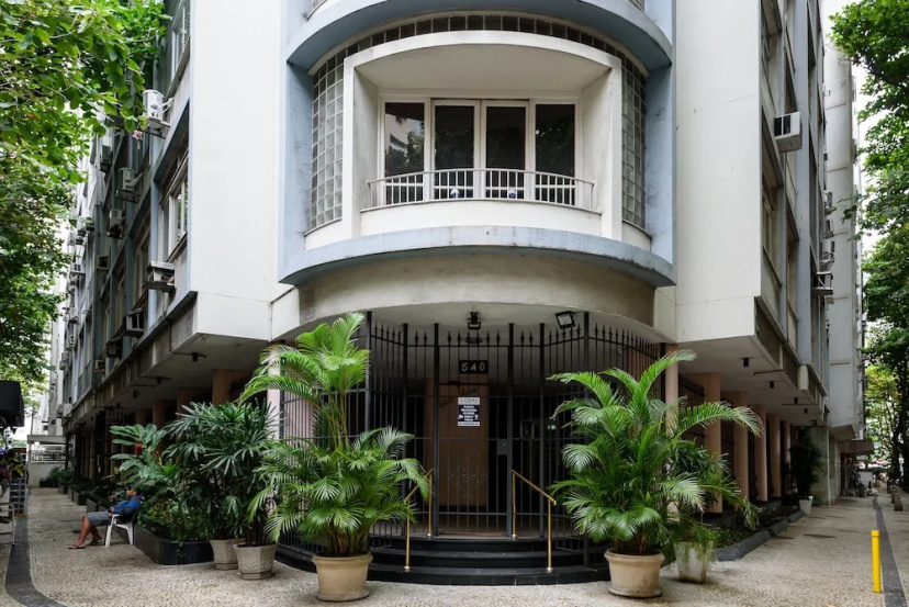 Cavirio Re305 Modern Flat in Ipanema Beach 3 — отель в Рио, Бразилия