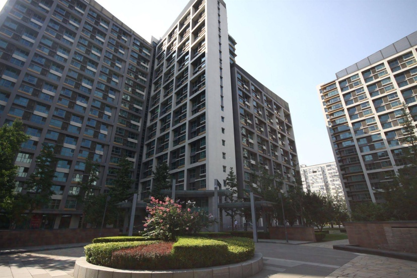 Rich & Young Seasons Park Service Apartment — отель с удобным расположением в Пекине