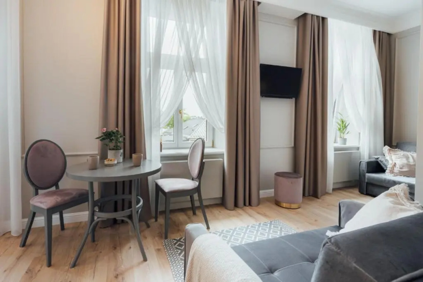 Apart-otel' Amella — отель с удобствами в риге