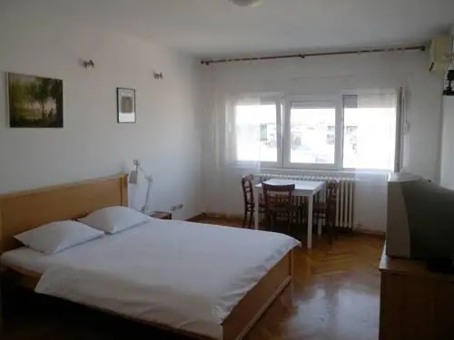 Apartment Student Square — комфортный отель в Белграде