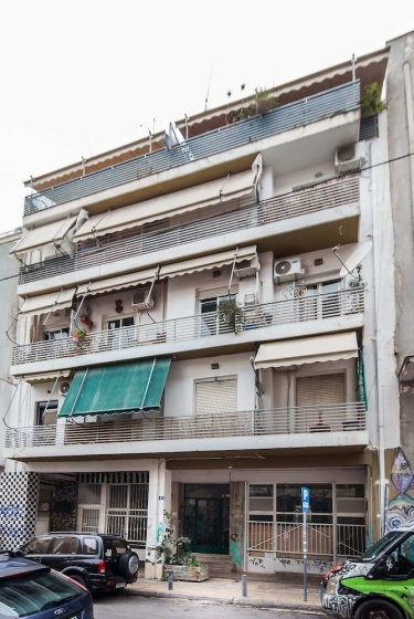 Beautiful Aparment in Psiri-Monastiraki — отель с удобным расположением в Афины