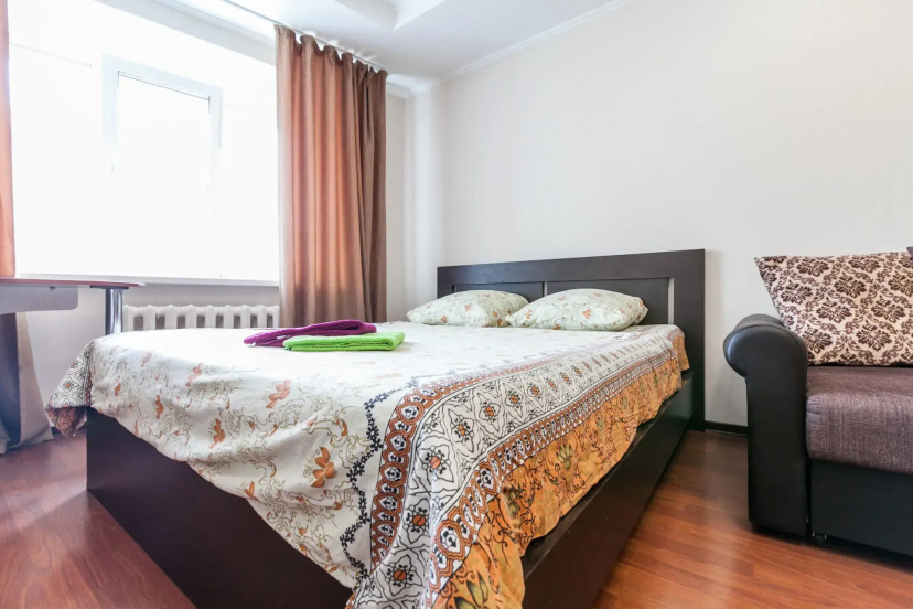 Цены на BigHouse22 na prospekte Krasnoarmejskij 69B в Барнауле