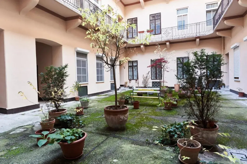 Lazar Apartment (Adults Only) — забронировать отель в Будапеште