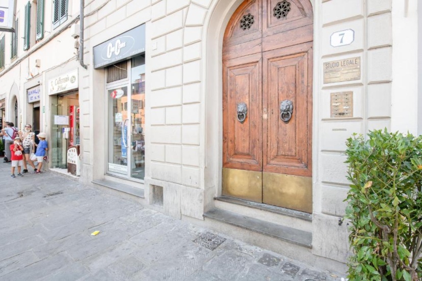 Piazza San Marco Studio Flat — комфортный отель в Флоренции