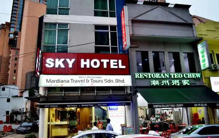 Сравните цены на Sky Hotel @ Pudu в Куала-Лумпуре