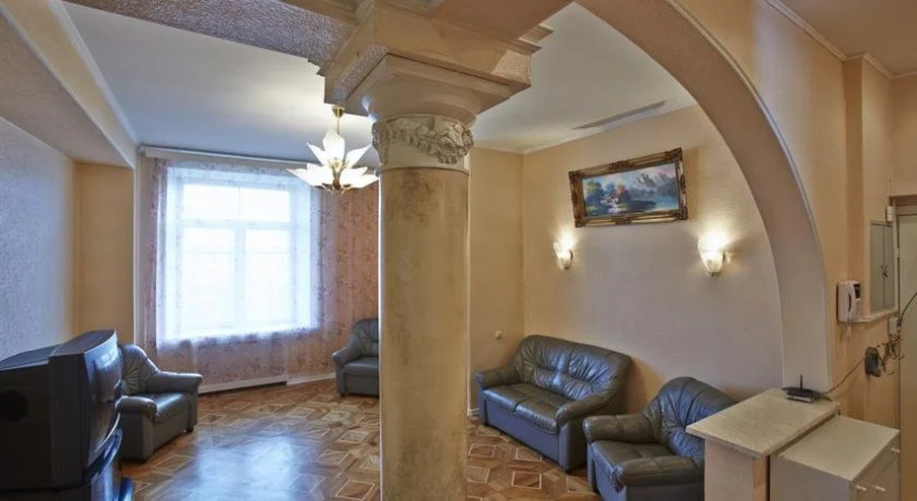 Hotel Ampir — отель с удобствами в Санкт-Петербурге