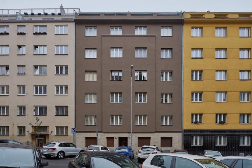 Helen Homestay Flora — отель с удобствами в Праге