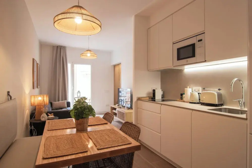 Stay U-nique Apartment Comte Güell — комфортный отель в Барселоне