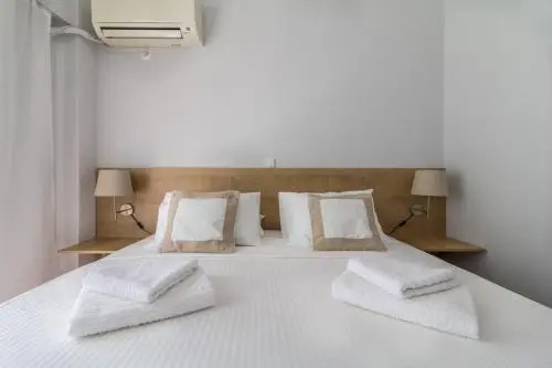 Kariatidon Apartment — отель с удобствами в Афины