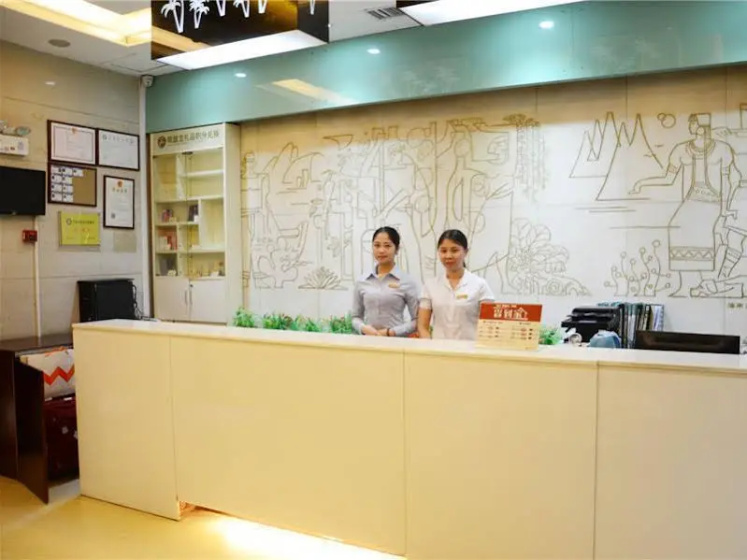 Kaiserdom Hotel Guangzhou Taojin Road Branch — отель с удобным расположением в Гуанчжоу