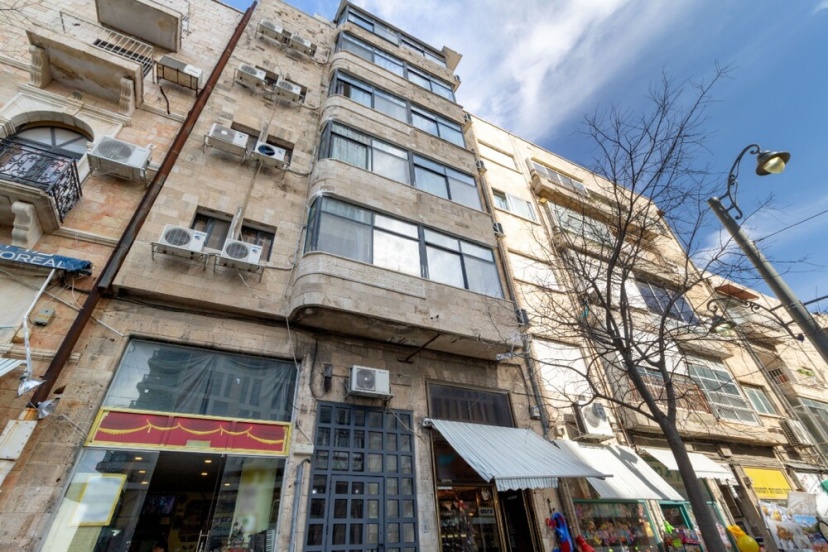 NHE Machne Yehuda Apartments — отель в Иерусалим, Израиль