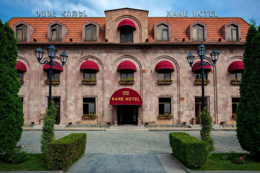 Сравните цены на Otel' Nane в Gyumri