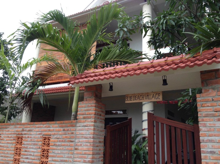 Blue Beach Village Homestay 2 — отель в Дананге, Вьетнам