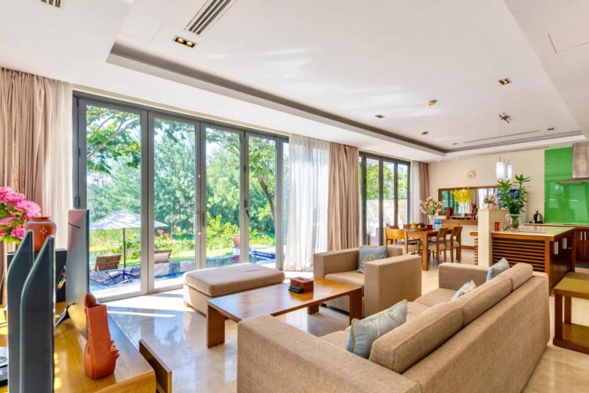 Luxury Ocean Villa 3 bedrooms close to the Beach — отель в Дананге, Вьетнам