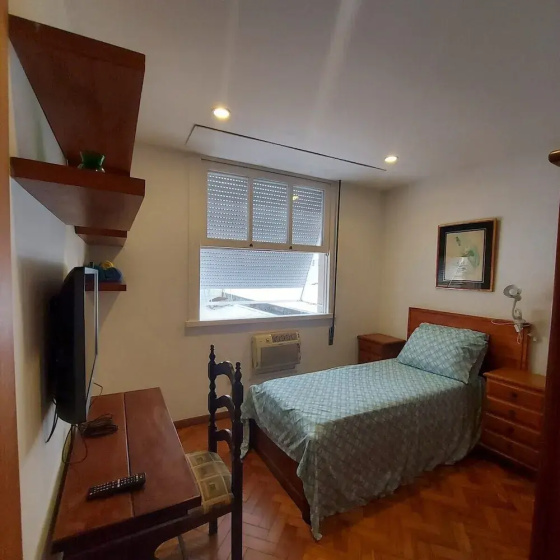 SUH Copacabana 19 Spacious Near Beach — забронировать отель в Рио
