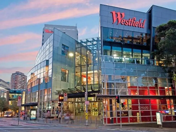 8 Your own Apartment in Centre of Bondi Junction — комфортный отель в Сиднее