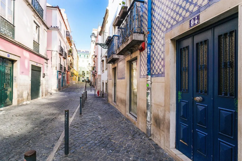 Sweet Inn Apartments Bairro Alto 4 — отель в Лиссабоне, Португалия