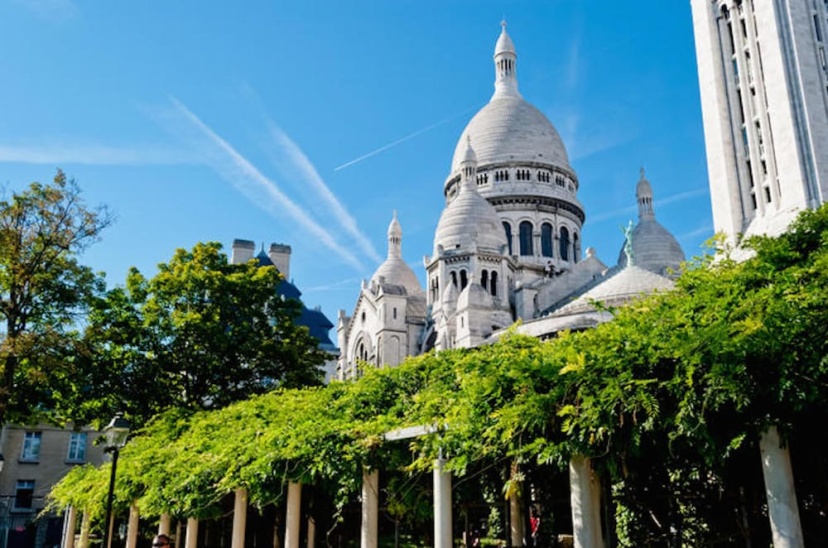 Eiffel Tower - Bir Hakeim Apartment — забронировать отель в Париже