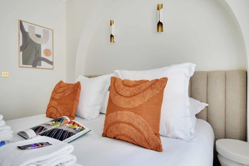 Chic Apartment - 1br/5p - Square des Batignolles — отель в Париже, Франция