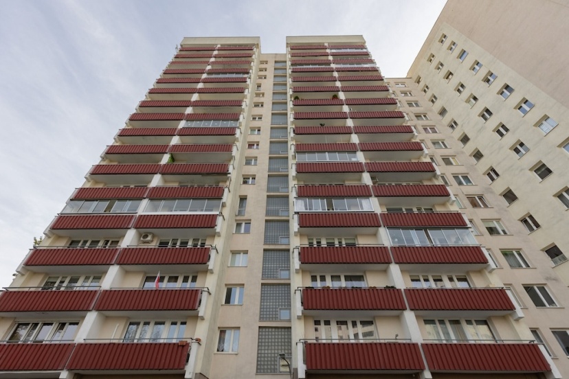 Two-bedroom Apartment Warsaw by Renters — отель с удобствами в Варшаве
