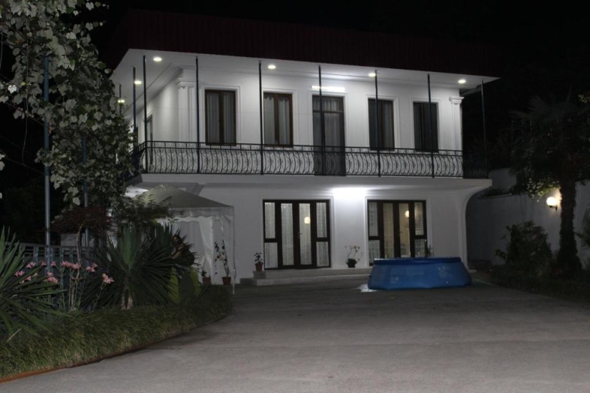 Villa Near The Batumi — отель с удобствами в Батуми