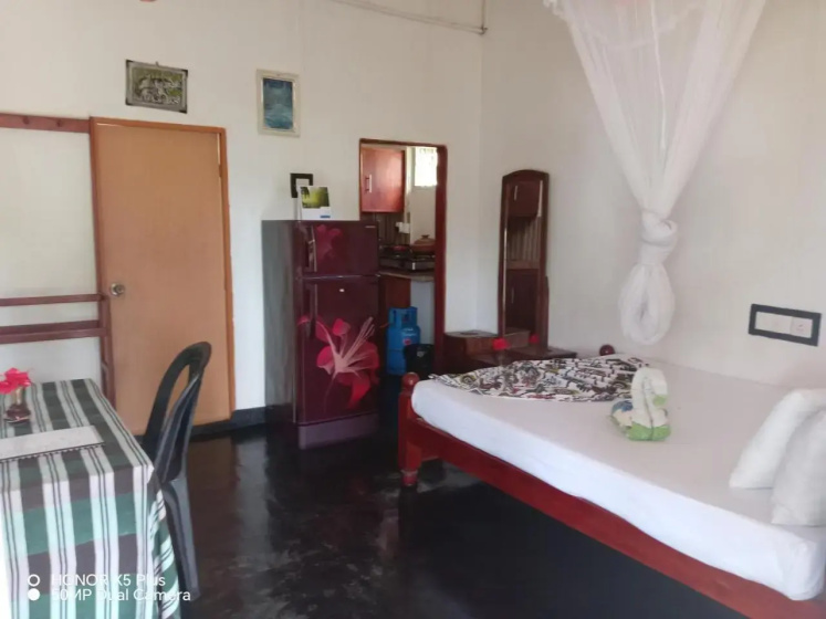 Jayasanka Guest House — забронировать отель в Хиккадува