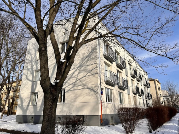 Цены на Bright Aapartment Holenderska by Renters в Варшаве