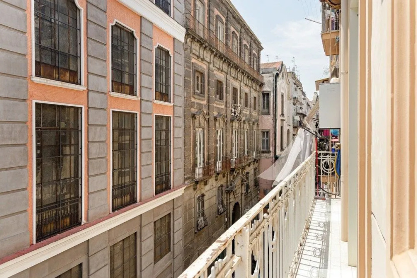 Napoli Suite Caravaggio Apartment — отзывы гостей и цены