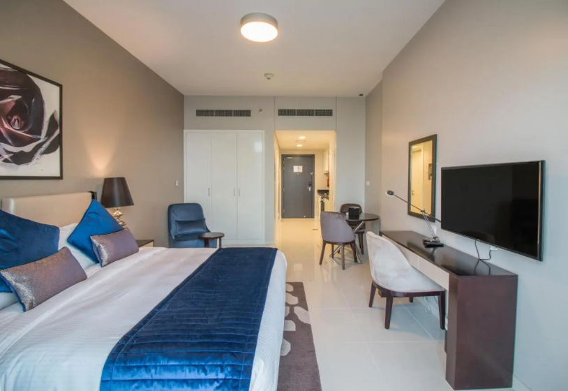 Premium Studio with Beautiful Golf Course View — забронировать отель в Дубае