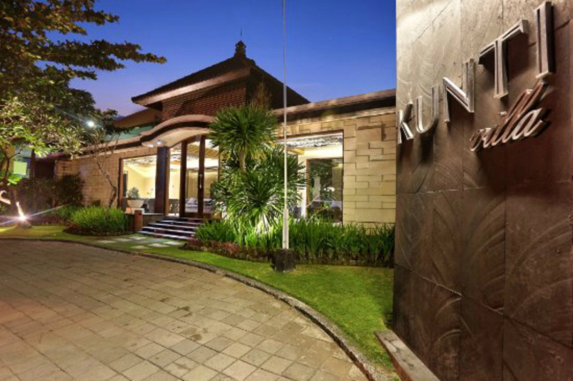 La Beau Kunti Villa — отель с удобствами в Кута