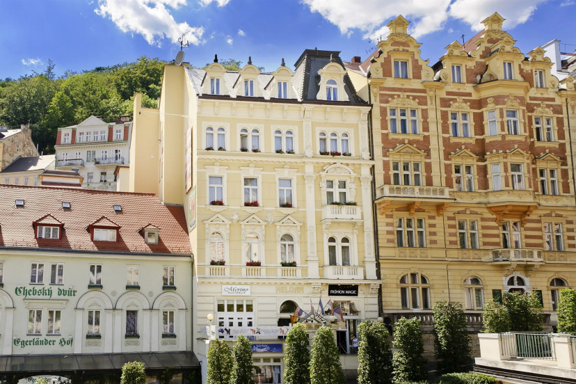 Hotel Heluan — забронировать отель в Карловых Варах