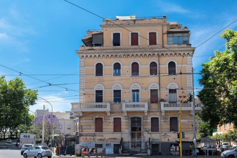 Trastevere novecento — забронировать отель в Риме