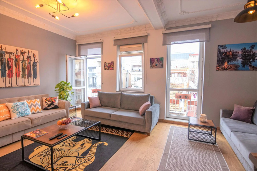 Taksim Roya Apartment - Two Bedroom — отель в Стамбуле, Турция