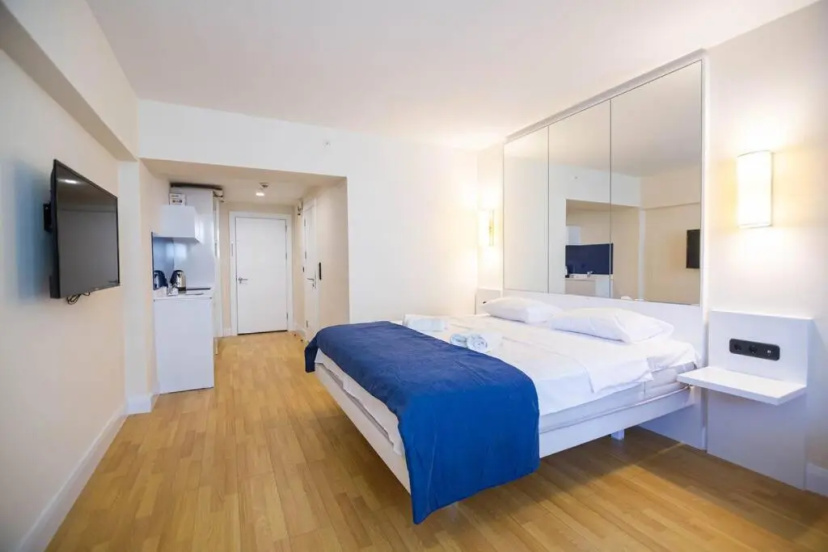 Цены на Super Cozy Apartment 36th Floor, Sea and Mountain View в Батуми