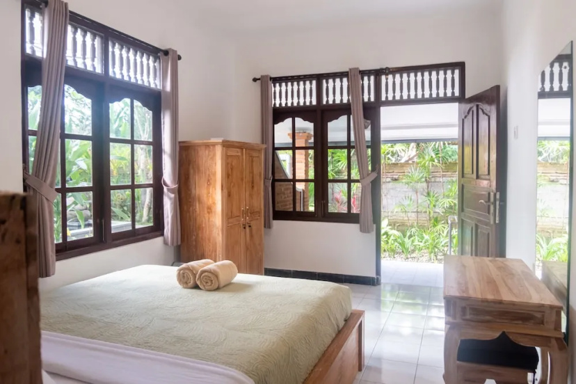 Sandora Homestay by Supala — отель с удобствами в Убуде