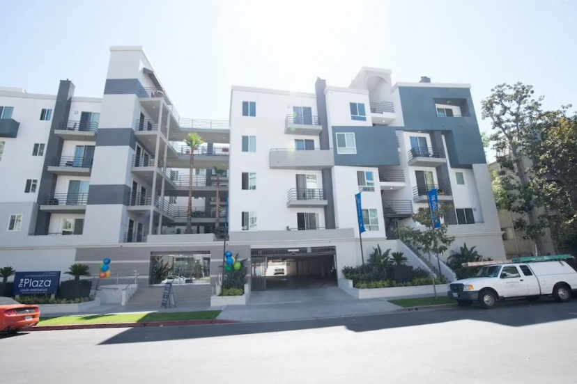 Wellworth Apartments — отель с удобствами в Лос-Анджелесе