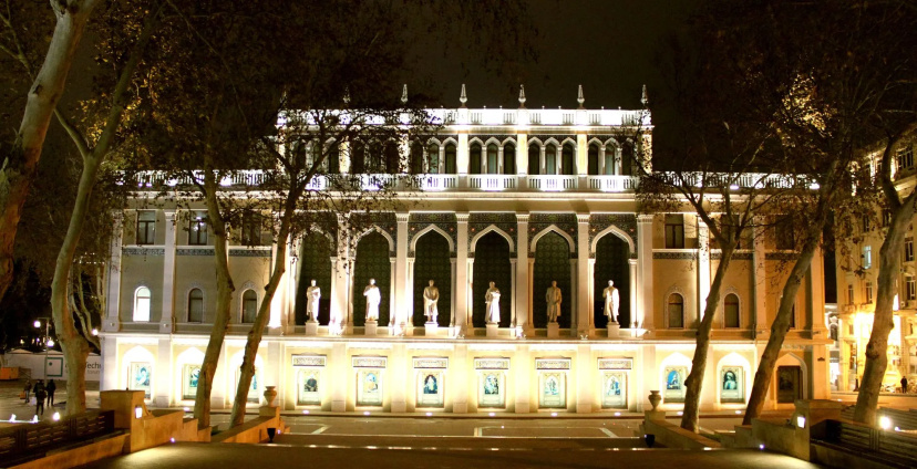 Цены на Central Baku Hotel в Баку