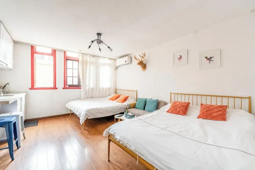 Shanghai Hills&XING 302 Homestay 3 — отель в Шанхае, Китай