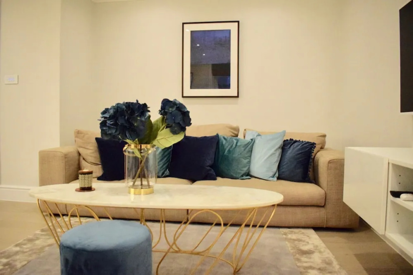 2 Bedroom Apartment in Great Location — отзывы гостей и цены